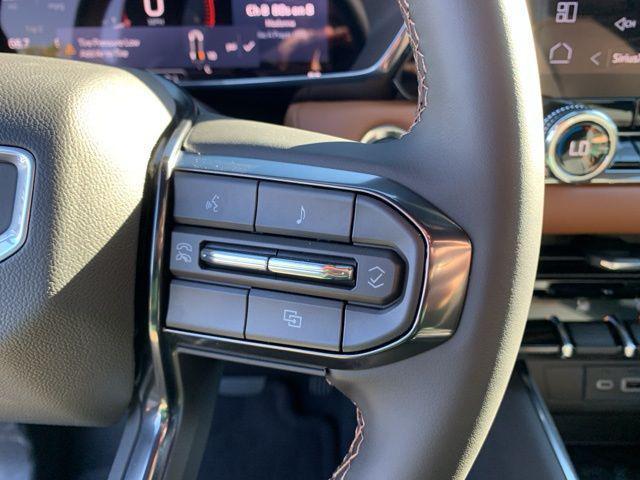 new 2025 GMC Canyon car, priced at $45,189