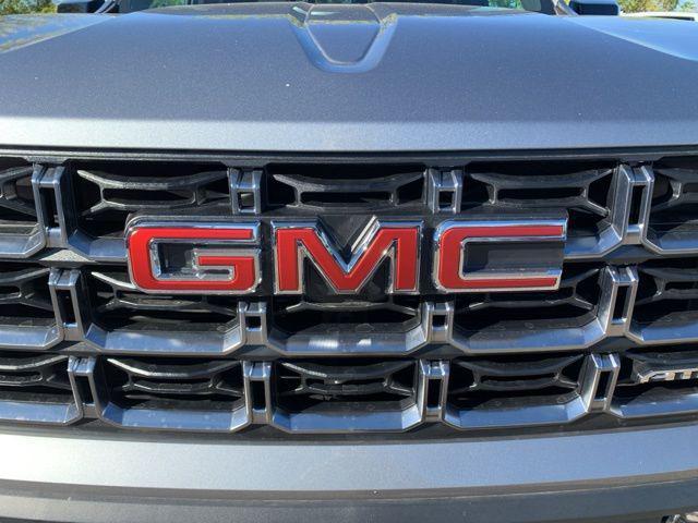 new 2025 GMC Canyon car, priced at $45,189