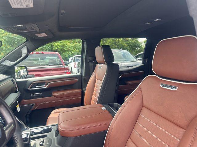 new 2025 GMC Sierra 1500 car, priced at $76,270