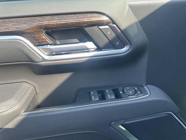 new 2025 GMC Sierra 1500 car, priced at $43,790