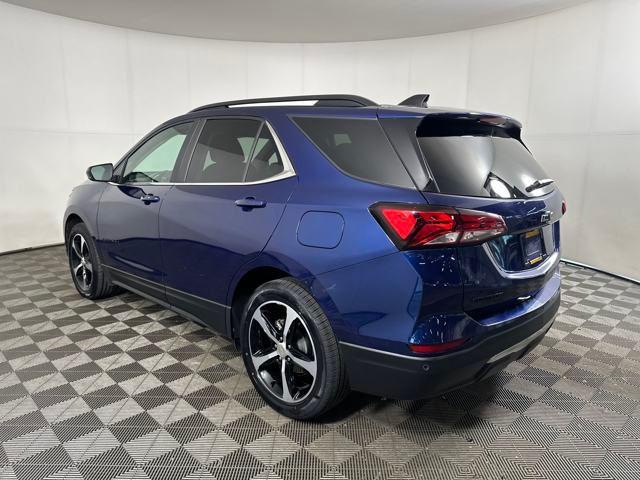 used 2022 Chevrolet Equinox car, priced at $17,990