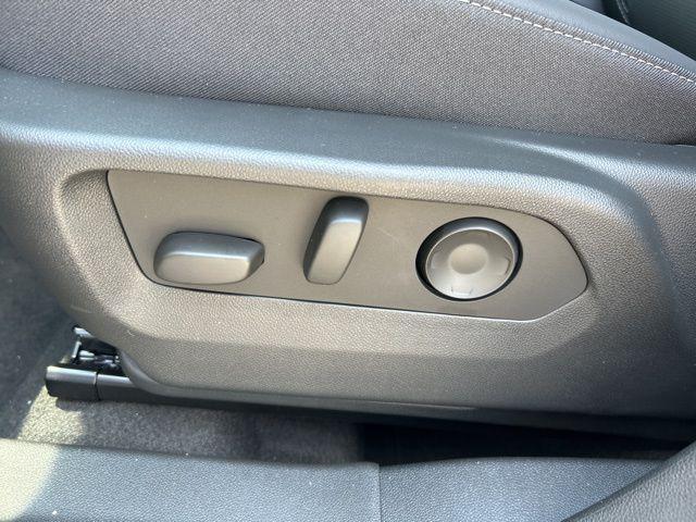 new 2025 Buick Envision car, priced at $38,390