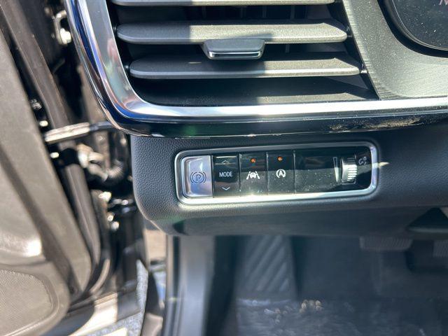 new 2025 Buick Envision car, priced at $38,390