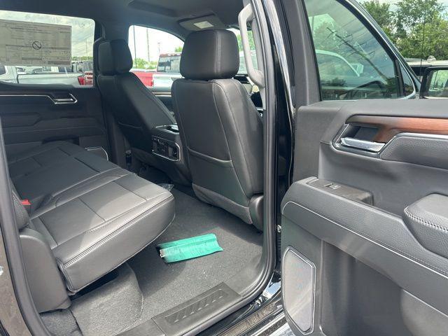 new 2025 GMC Sierra 1500 car, priced at $65,440