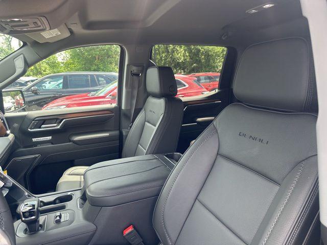 new 2025 GMC Sierra 1500 car, priced at $65,440