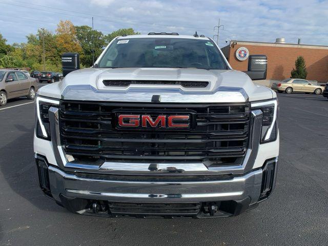 new 2025 GMC Sierra 2500 car, priced at $48,020