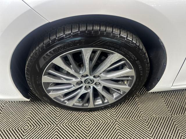 used 2021 Lexus ES 250 car, priced at $28,900