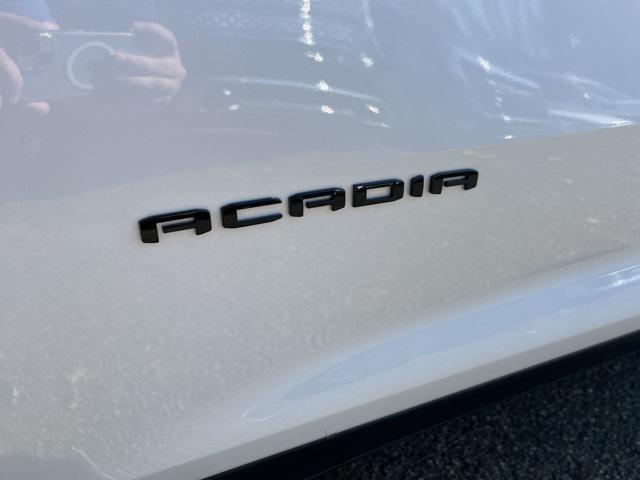 new 2024 GMC Acadia car, priced at $49,365