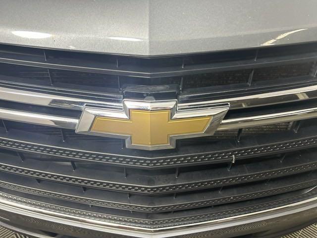 used 2021 Chevrolet Traverse car, priced at $17,990