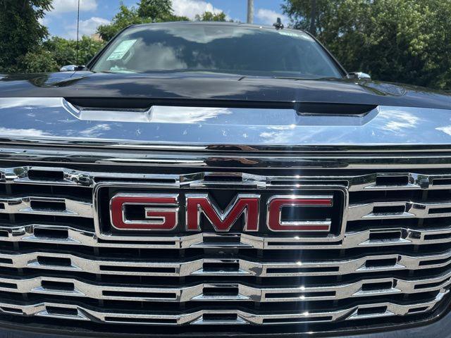 new 2025 GMC Sierra 1500 car, priced at $70,355