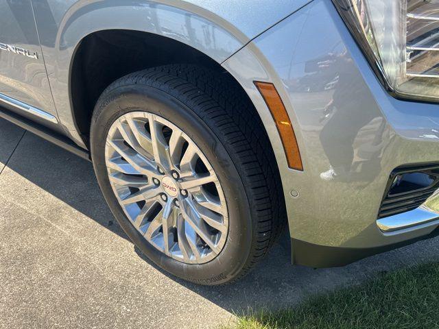new 2025 GMC Yukon car, priced at $92,374