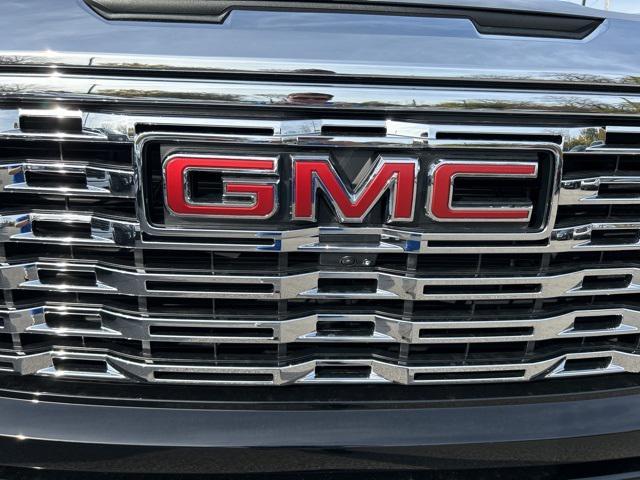 new 2025 GMC Sierra 1500 car, priced at $69,755