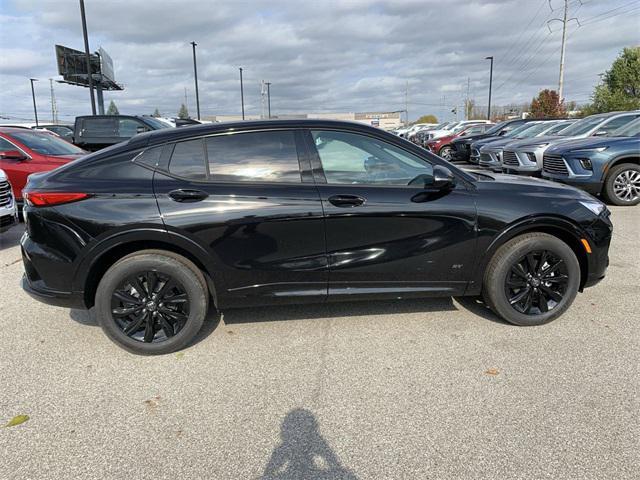 new 2025 Buick Envista car, priced at $26,540