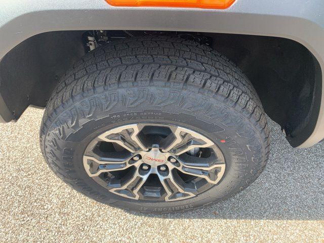 new 2025 GMC Canyon car, priced at $43,890