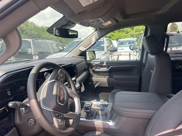 new 2025 GMC Sierra 1500 car, priced at $63,025
