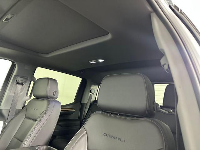 used 2023 GMC Sierra 1500 car, priced at $53,900