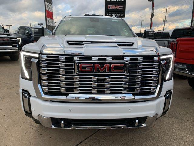 new 2026 GMC Sierra 3500 car, priced at $85,915
