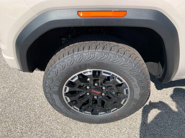 new 2026 GMC Canyon car, priced at $51,435