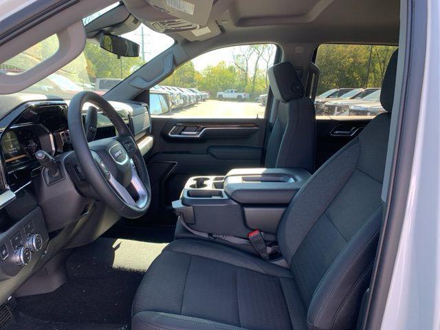 new 2026 GMC Sierra 1500 car, priced at $48,995