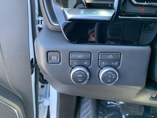 new 2026 GMC Sierra 1500 car, priced at $48,995