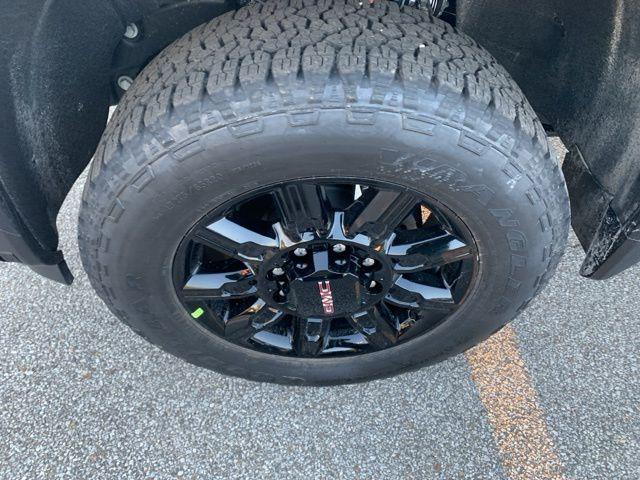 new 2026 GMC Sierra 2500 car, priced at $86,915
