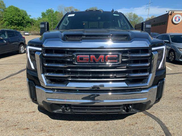 new 2025 GMC Sierra 2500 car, priced at $59,865