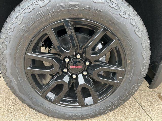 new 2025 GMC Sierra 1500 car, priced at $54,235