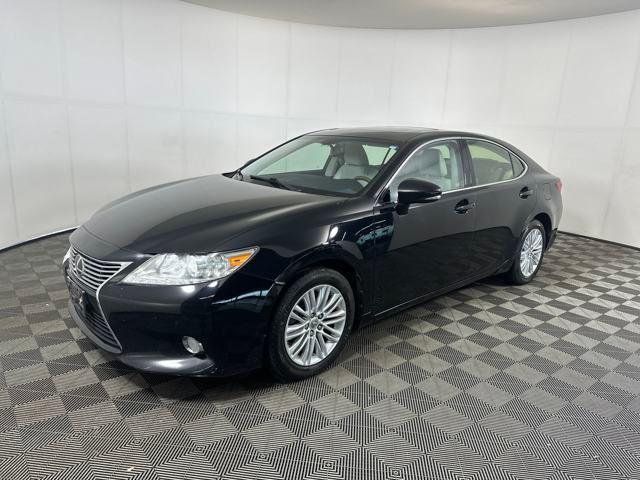 used 2013 Lexus ES 350 car, priced at $11,500