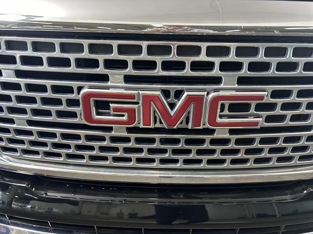 used 2019 GMC Canyon car, priced at $27,900