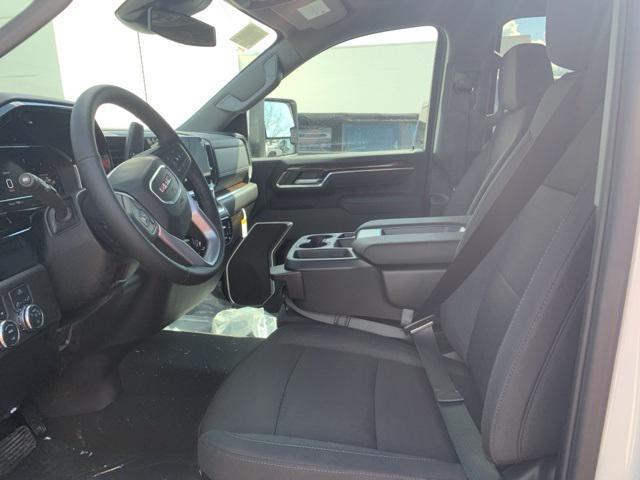 new 2025 GMC Sierra 2500 car, priced at $58,475