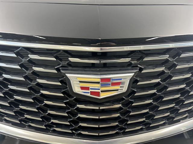 used 2023 Cadillac XT4 car, priced at $27,990