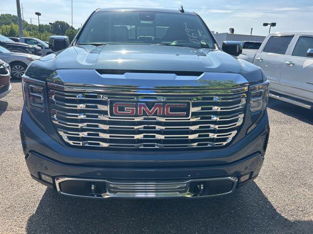new 2025 GMC Sierra 1500 car, priced at $68,600