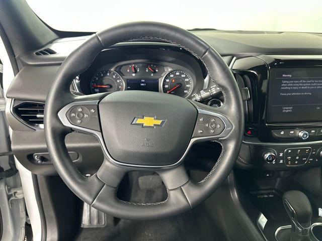 used 2023 Chevrolet Traverse car, priced at $31,900
