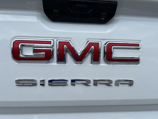 new 2025 GMC Sierra 1500 car, priced at $41,875