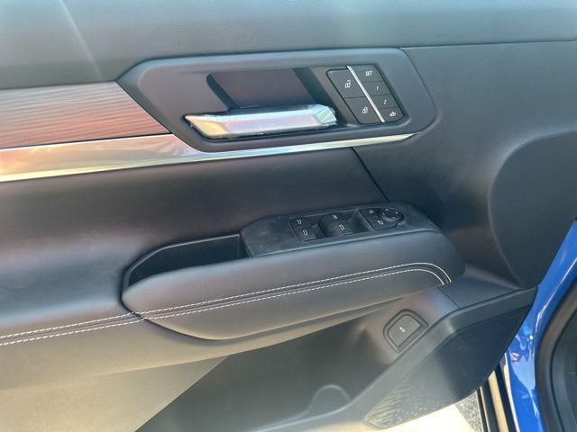 new 2025 GMC Terrain car, priced at $38,120