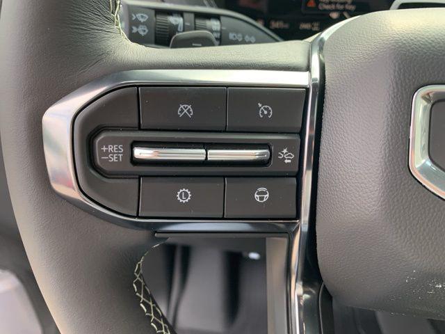 new 2025 GMC Yukon car, priced at $106,585