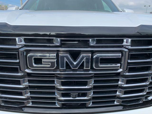 new 2025 GMC Yukon car, priced at $106,585