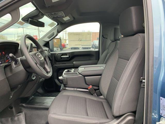 new 2025 GMC Sierra 2500 car, priced at $44,260