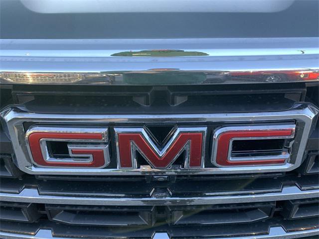 new 2025 GMC Acadia car, priced at $51,620