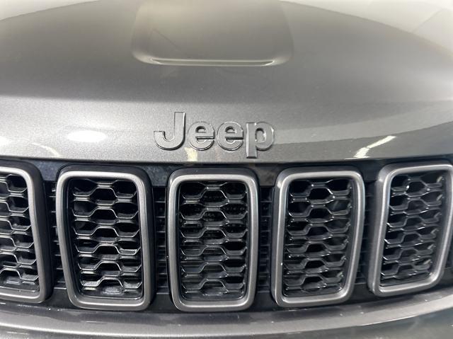 used 2021 Jeep Grand Cherokee car, priced at $22,500