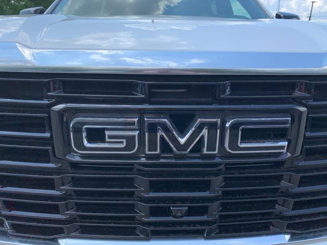 new 2025 GMC Yukon XL car, priced at $95,515