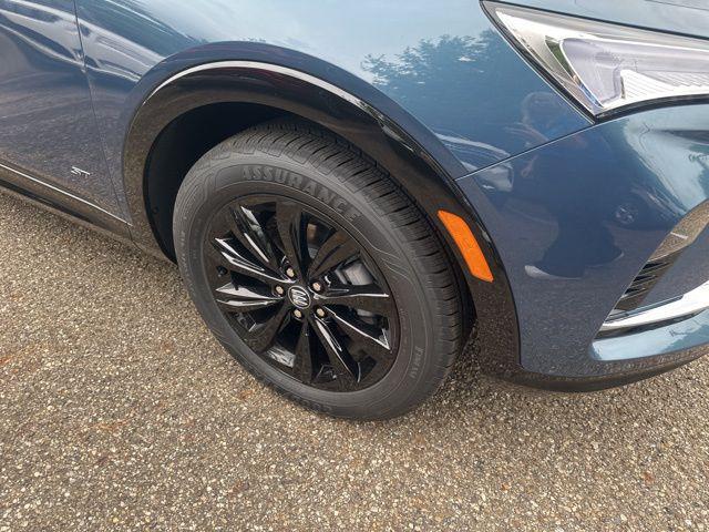 new 2025 Buick Envista car, priced at $30,444