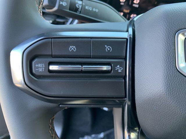 new 2025 GMC Canyon car, priced at $47,260