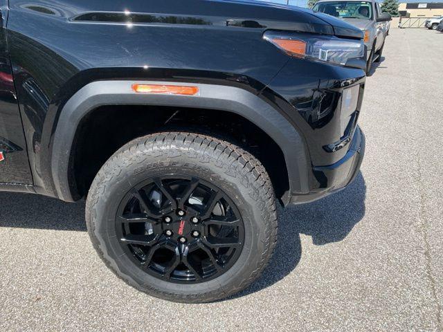 new 2025 GMC Canyon car, priced at $47,260