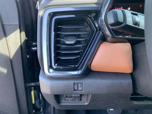 new 2025 GMC Canyon car, priced at $47,260