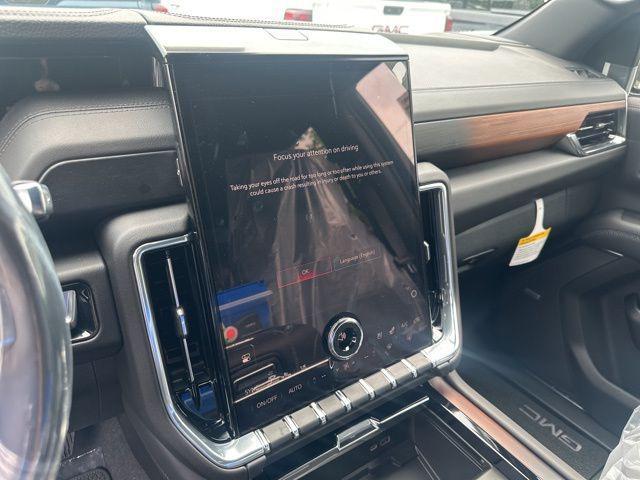 new 2025 GMC Yukon car, priced at $81,695