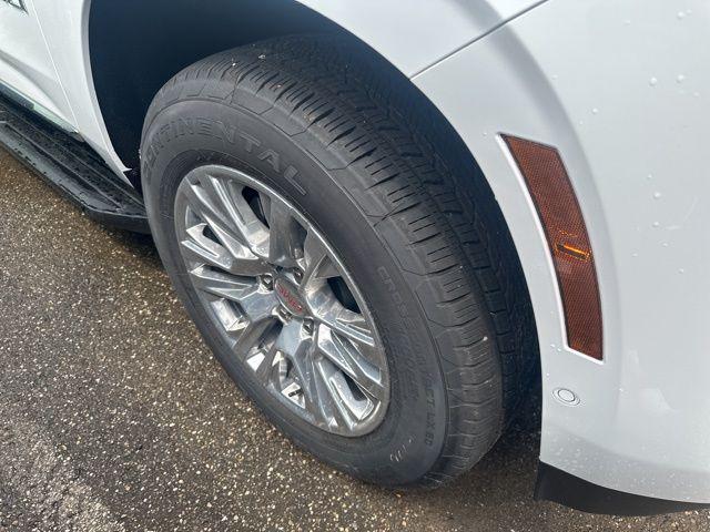 new 2025 GMC Yukon car, priced at $81,695