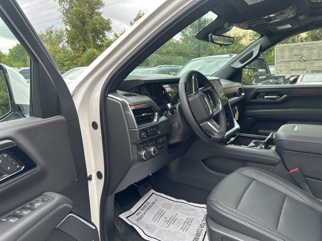 new 2025 GMC Yukon car, priced at $93,470