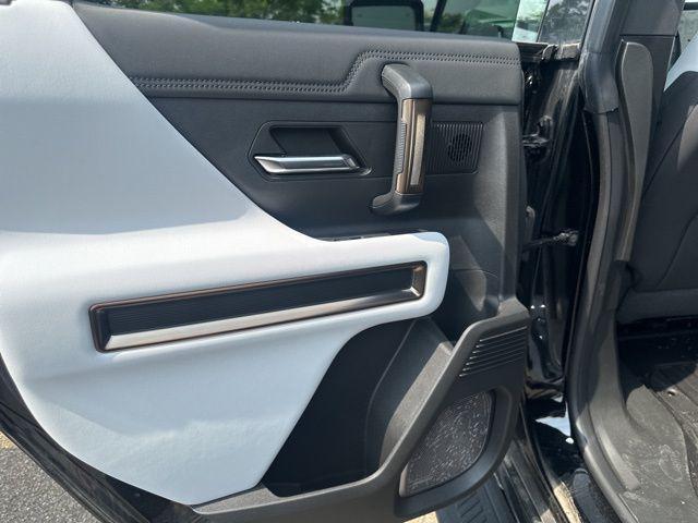 new 2025 GMC HUMMER EV Pickup car, priced at $101,715