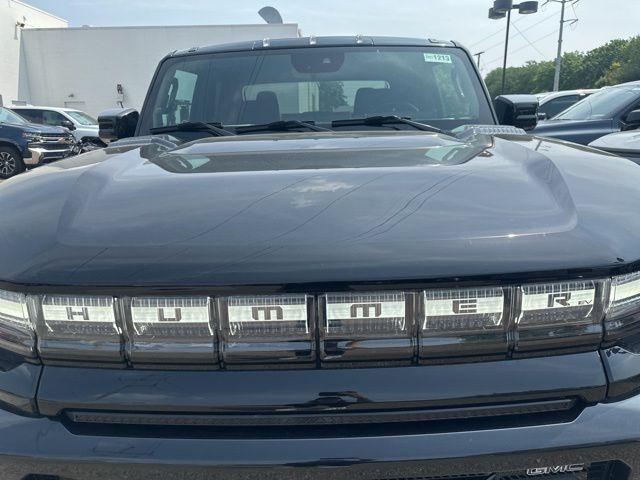new 2025 GMC HUMMER EV Pickup car, priced at $101,715